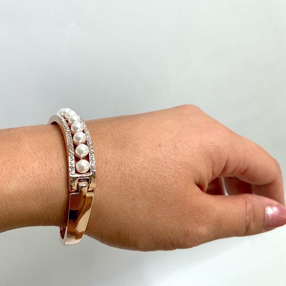Rose gold, Pearl, sparkly statement bracelet